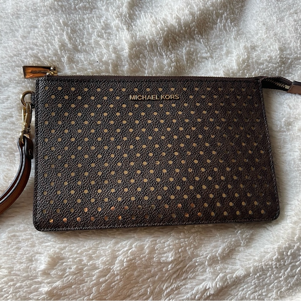 MK WRISTLET